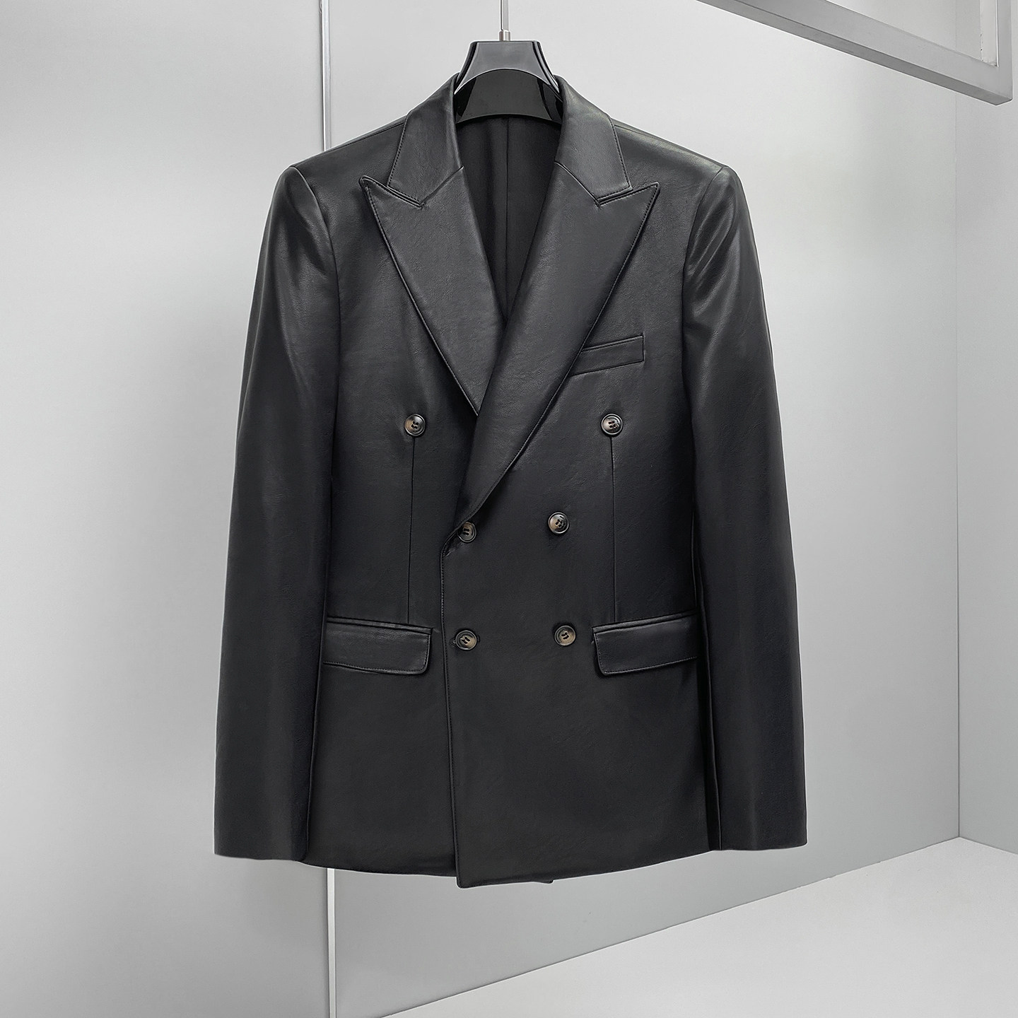 Chaqueta de Traje de Cuero Cru - Men'S Grooming Brands reseña y precio